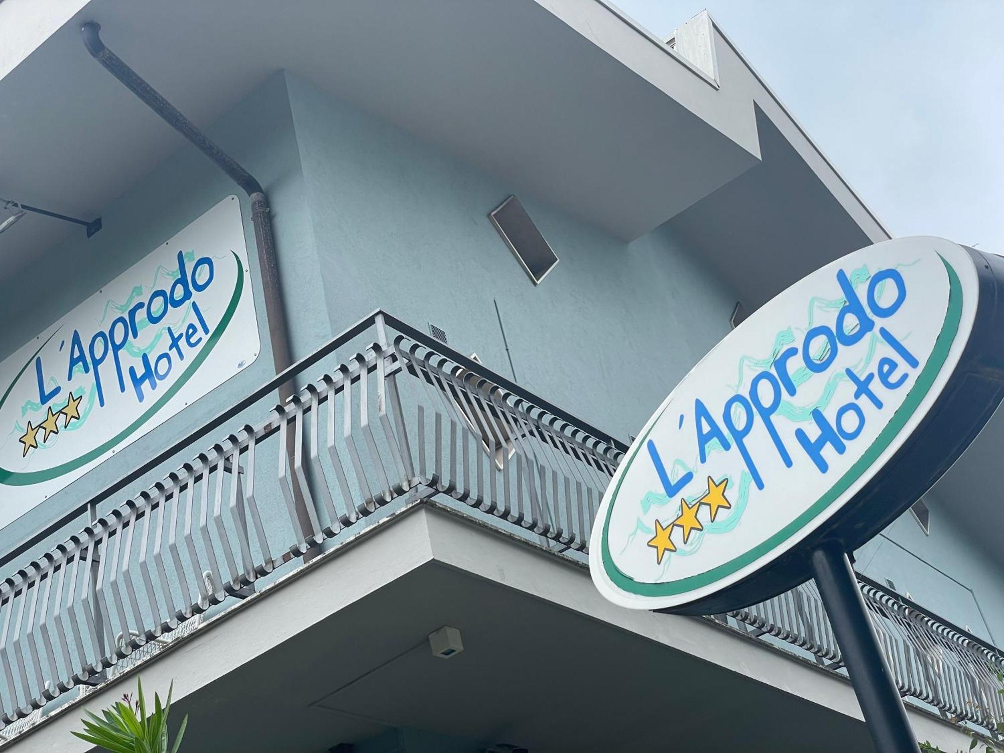 Hotel L'Approdo Cesenatico Exterior foto